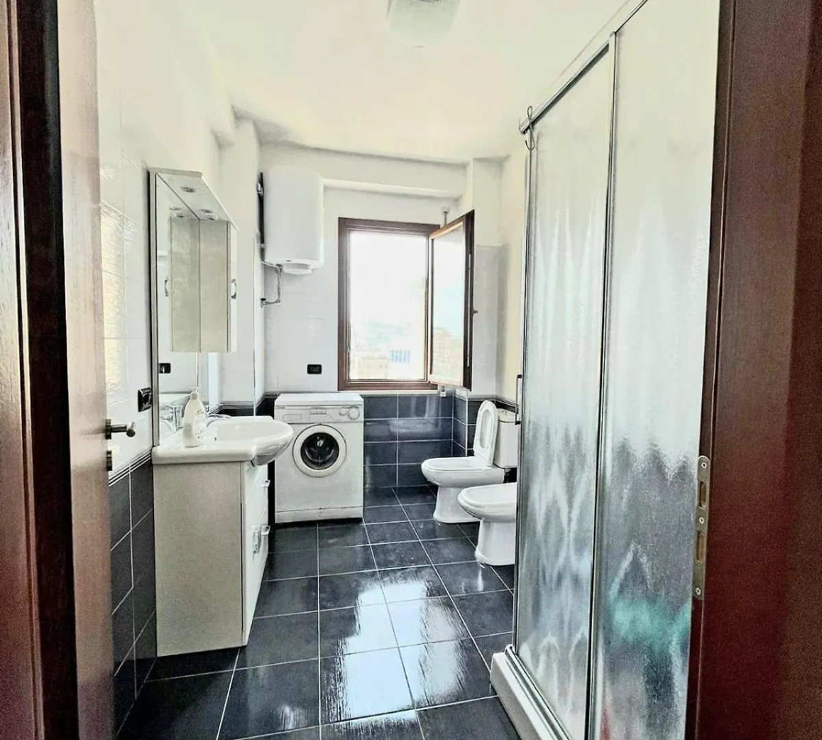 Mentor'S Apartment Shkoder